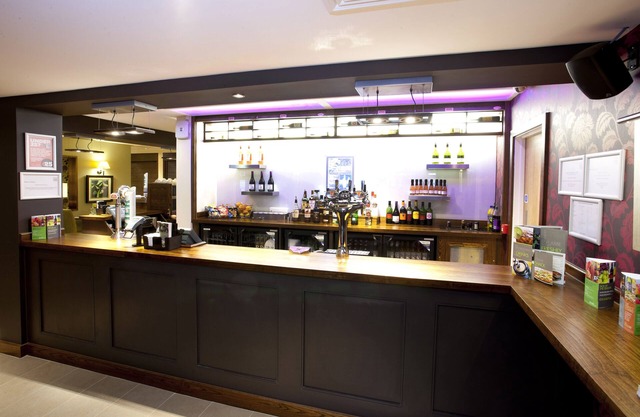 Premier Inn Inverness Centre - River Ness
