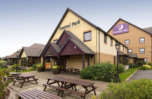 Premier Inn Rugby North - M6 Jct1