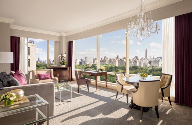 Premier Upper Westside 2 Bedroom Unit Central Park Hotel