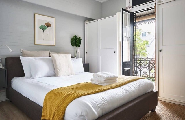 Premium 3 Bed Terrace with parking
