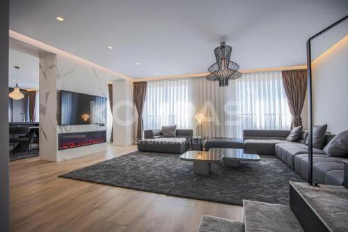 Presidental Suite in Luxury Hotel at City Center