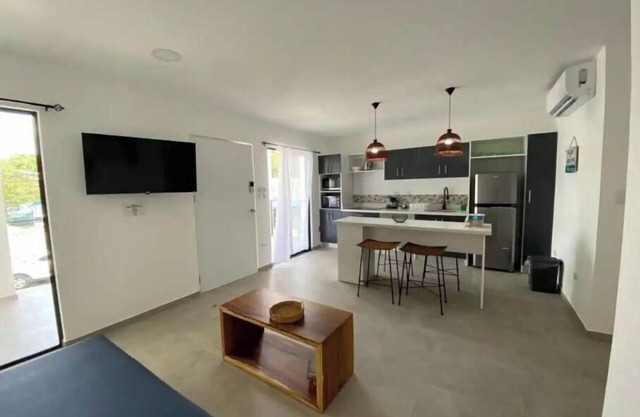 Pretty apartment in Huacas.15 minutes from Tamarindo beach. Perfect for families
