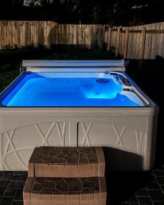 Prime Austin - Jacuzzi Firepit and BBQ