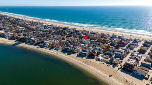 Prime Mission Beach Getaway