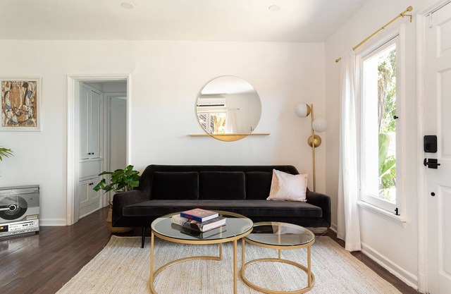 Prime Silver Lake light filled sanctuary MAY DISCOUNT!