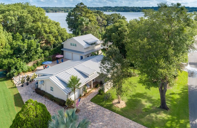 Pristine lodging! 5 min from DT Mt. Dora! ☀️SUMMER SPECIAL☀️ B2G1 night free❗️