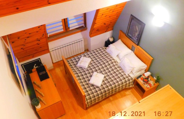 Private Apartment Lora - Aparthotel Vučko