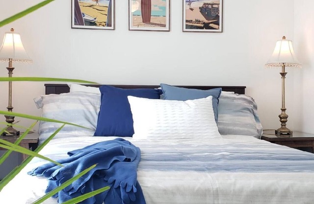 Private, beachy, cozy, welcome to California!