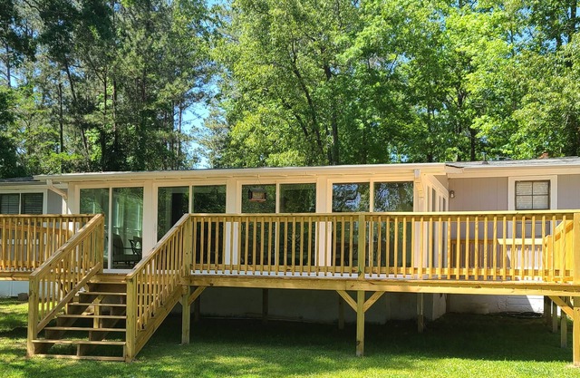 #Private boat ramp, remodeled house, lake front & gorgeous views!