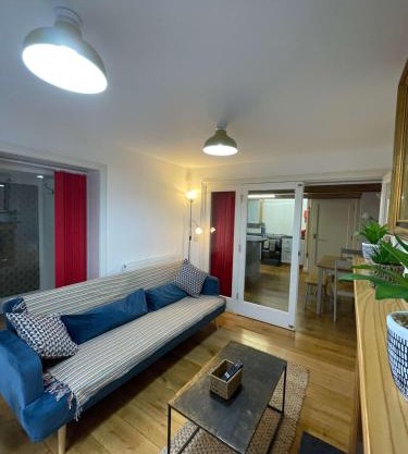 Private city apartment, Upper Tything, Worcester City Centre