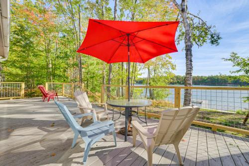 Private Dock, Near Skiing Lakefront Gaylord Home