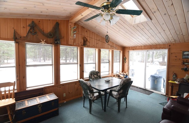 Private Home On A Cul-De-Sac ~ Stones Throw From Lake Champlain