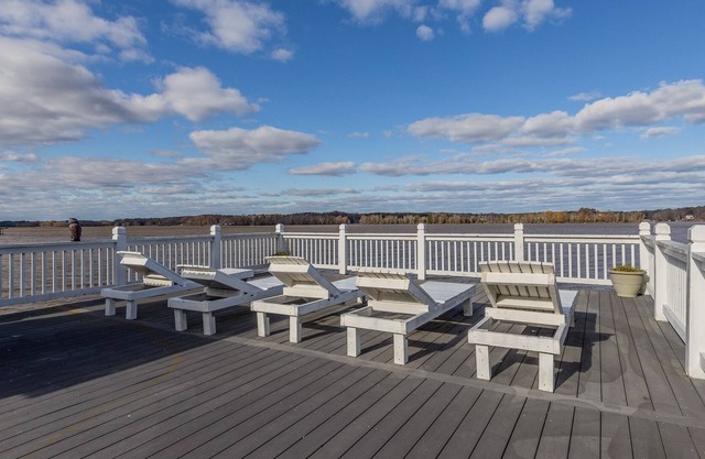 Private Luxury Home and Dock on Main Lake!