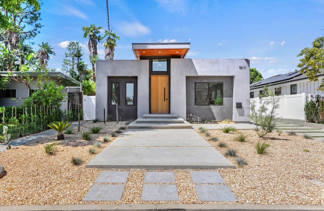 private paradise in the heart of Sherman Oaks!