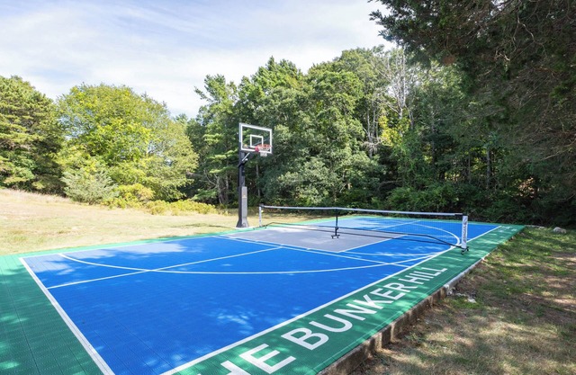 Private Pickleball Court, Walk to Hen Cove