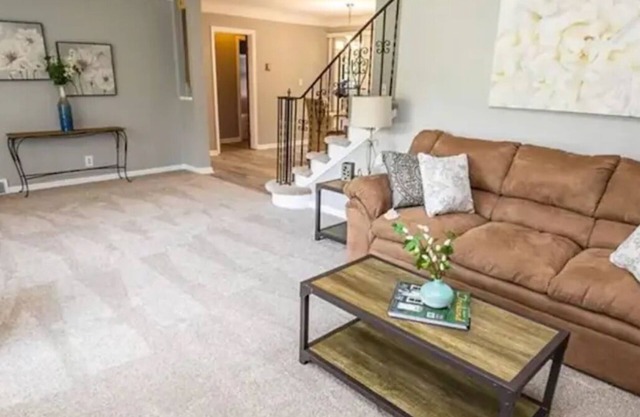Private suite in Shaker Heights near downtown