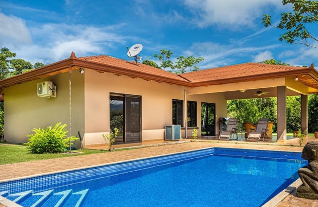 PRIVATE VILLA / HIDDEN GEM