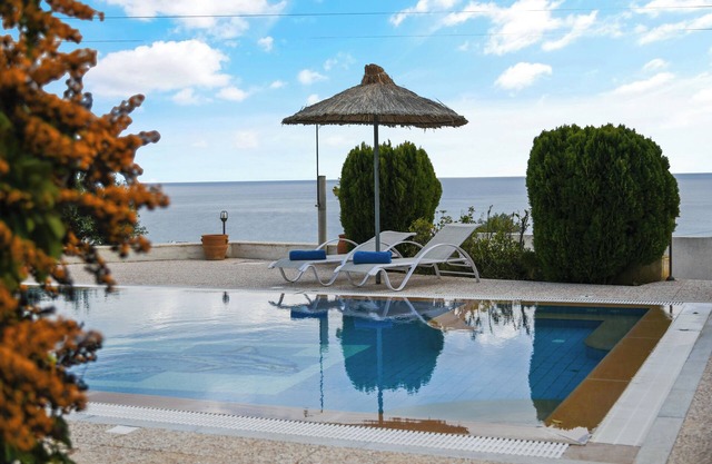 Private Villa with swimming pool and Jacuzzi