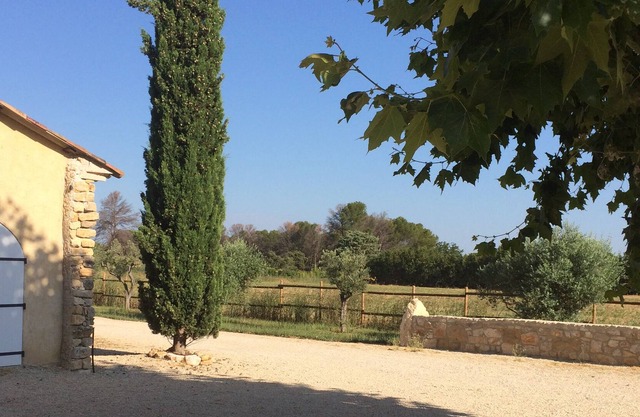 property close to Aix En Provence