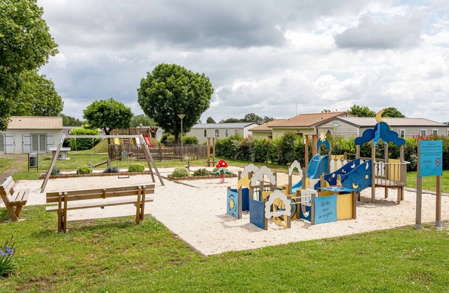 Property In A Holiday Village '6 - Maison T3 Eco' with Shared Pool, Terrace and Shared Garden