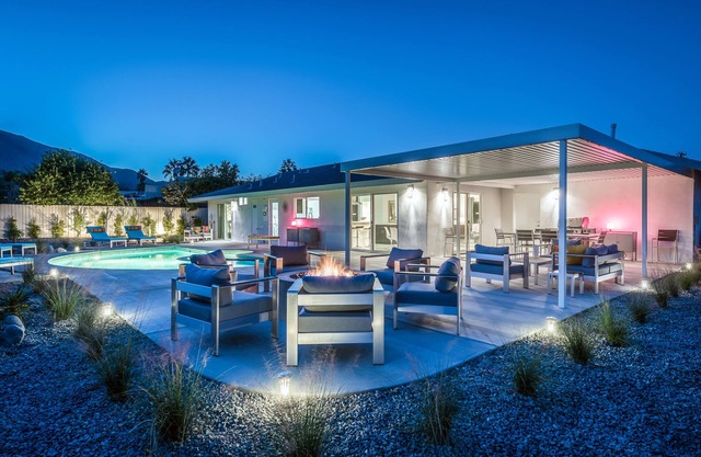 PS Flamingo: Modern, Comfortable Meets Charm and Whimsy!