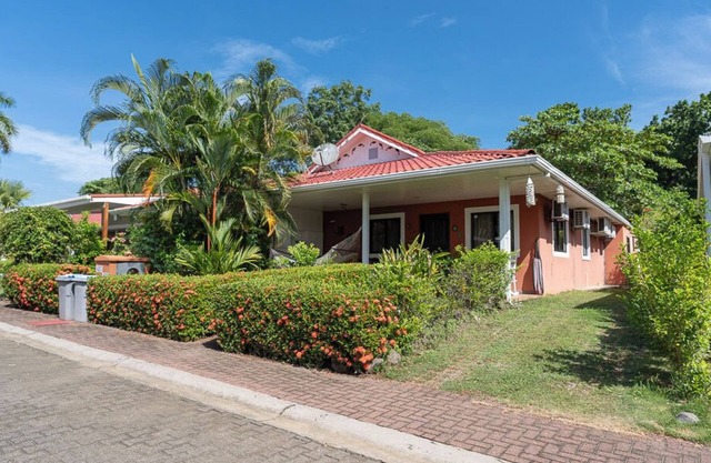 Pura Vida Villa! Beachfront Golf Club, 24/7 sec