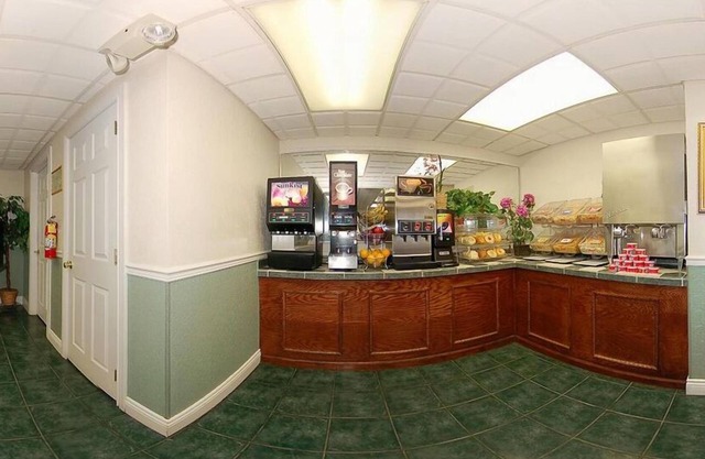 Quality Inn Massena