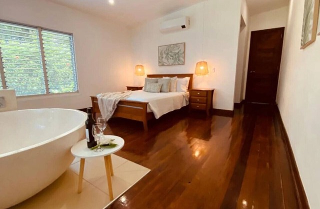 Qualius Lodge