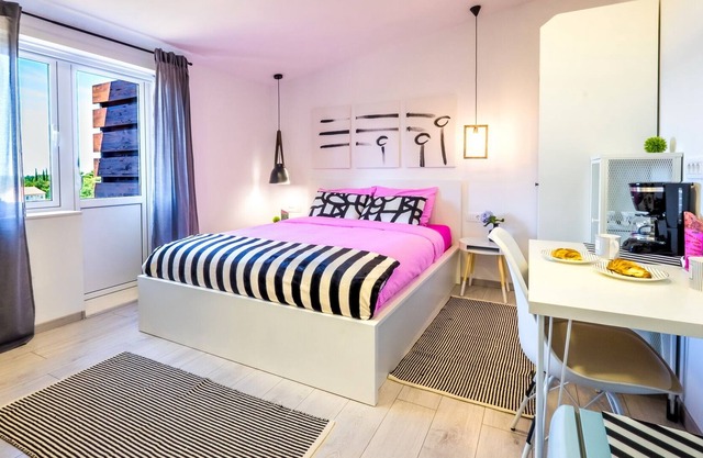 Queen room with balcony - near Dubrovnik airport
