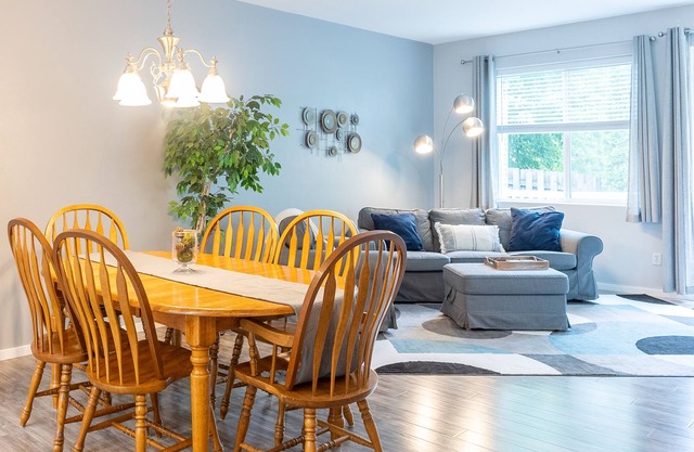 *Quiet 2BR | Home Away From Home | Nike + Intel Nearby *