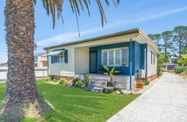 Quiet Coastal Delight/Greenwell Point
