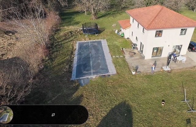Quiet house 20 minutes from the slopes with Jacuzzi
