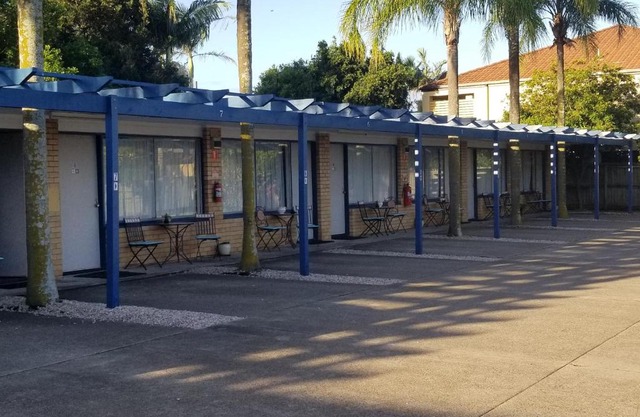 Raceways Motel