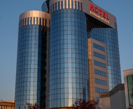 Radon Plaza