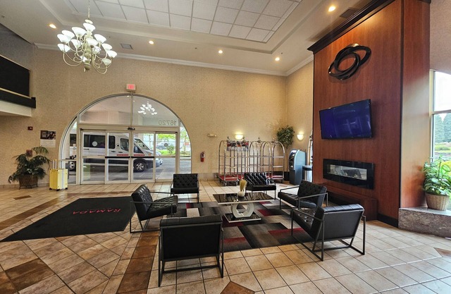 Ramada by Wyndham SeaTac Airport