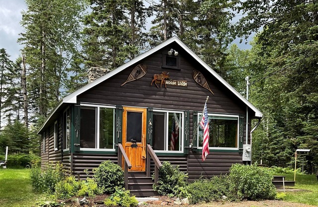 Rangeley Manor 7 | Cozy Cottage with Shared Access to Rangeley Lake