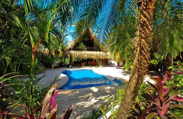 Rare J Section - 2 Minute Walk to Best Surf Break in Guiones !