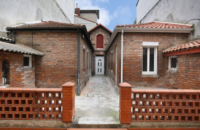 Ravissant Appartement Dans une Chartreuse