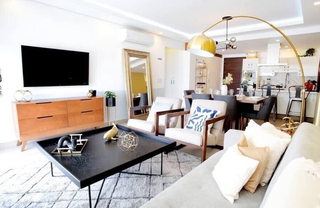 RealLuxe - Stylish apartment