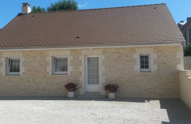 Recent house in peace between land and sea in Amfréville (Calvados)