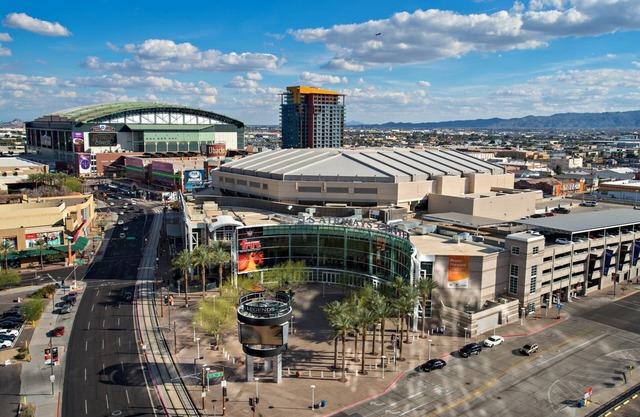 Red Armadillo | Cozy Historic Stay in Downtown Phoenix | Perfectly Located!