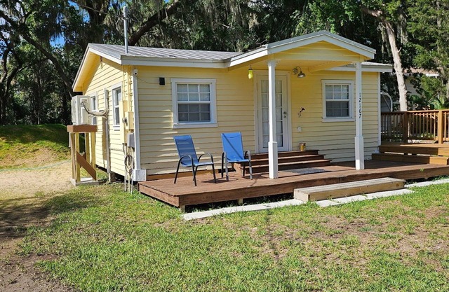 Red Maple Cottage - Peaceful 2BR 1BA Near the Water – Boat & Trailer Friendly!