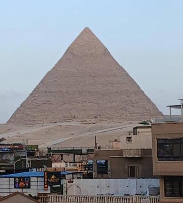 Red Pyramids Hotel