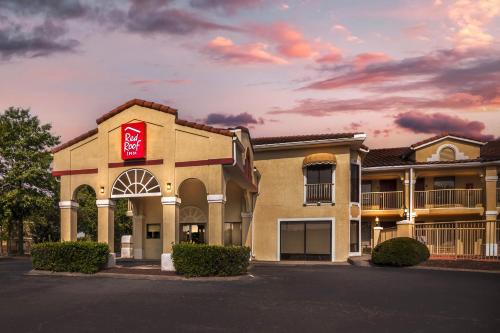 Red Roof Inn Franklin, TN