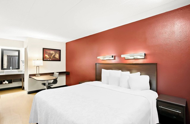 Red Roof Inn PLUS+ Baltimore-Washington DC/BWI Airport