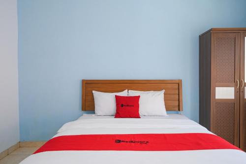 RedDoorz at De'balcon Accomodation Kuta Bali