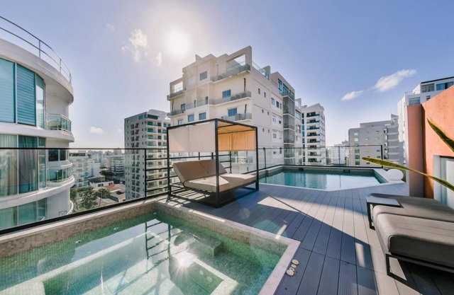 Regatta Living II With Breakfast Included - 405