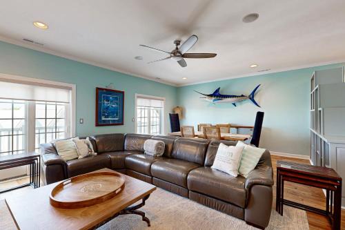 Rehoboth Grand - 37601 Atlantic St