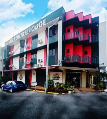 Reintree Lodge Hotel