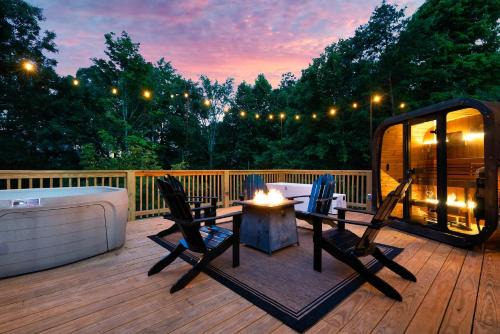 Relax and Recharge Sauna Hot Tub and Gym